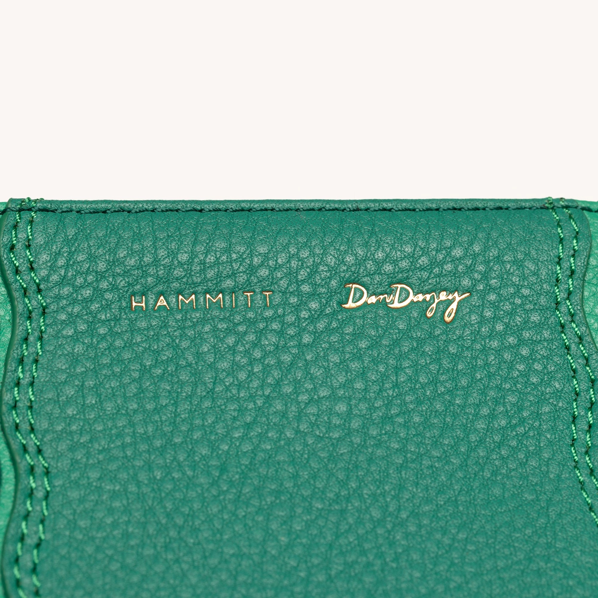 110 North | Wavy Dazey/Brushed Gold Dazey Rivet