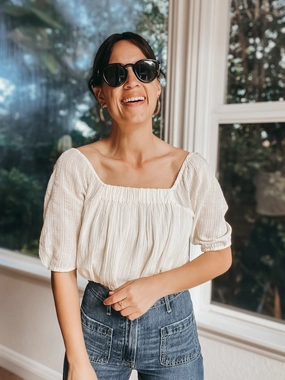 Amanda Swing Top