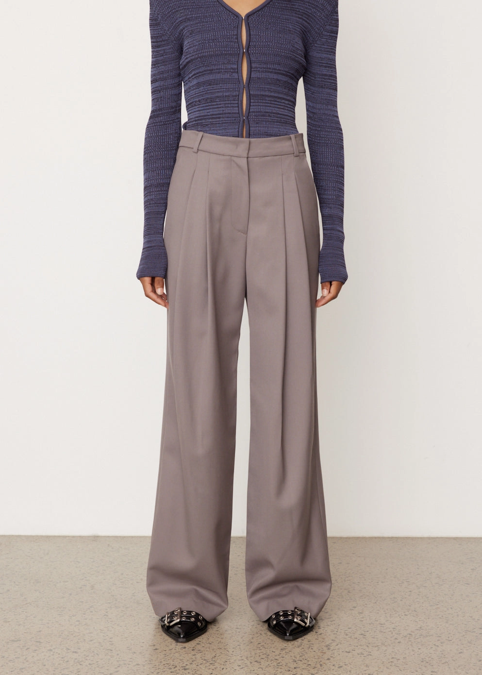 Basic Long Trousers