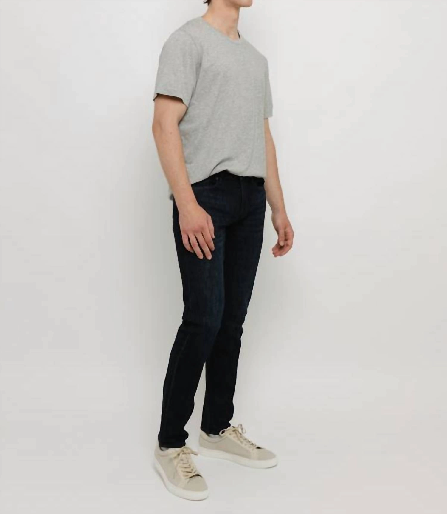 L'homme Slim Mid-Rise Jeans In Tudor