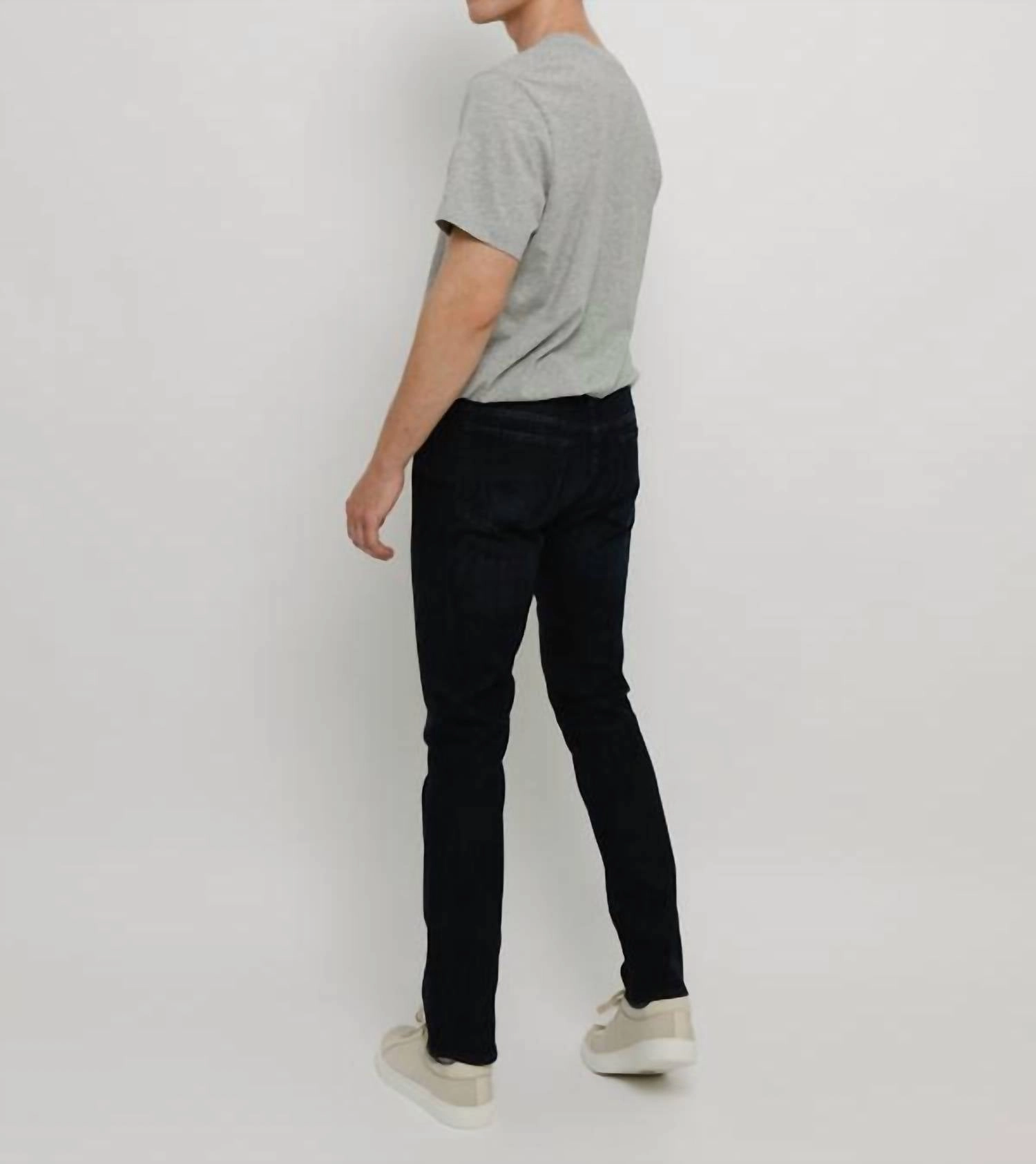 L'homme Slim Mid-Rise Jeans In Tudor