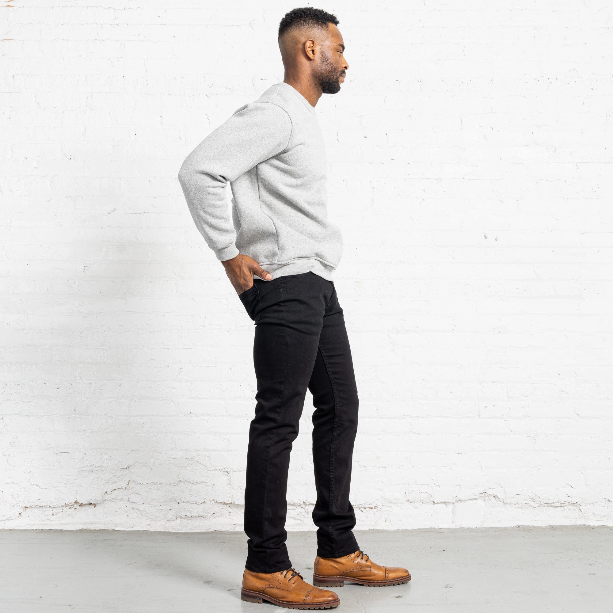 Tailored Fit - Black