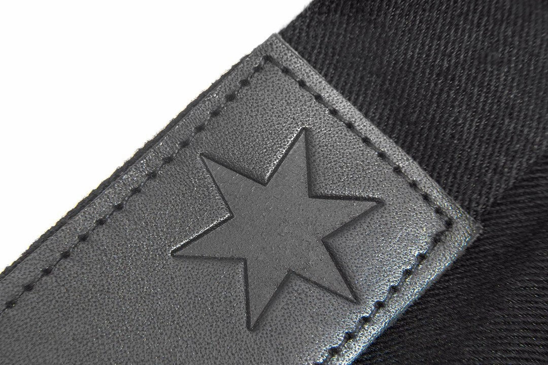 Tailored Fit - Black