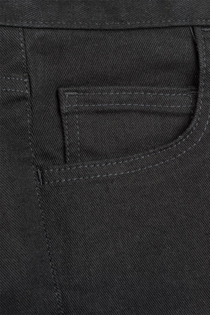 Tailored Fit - Black