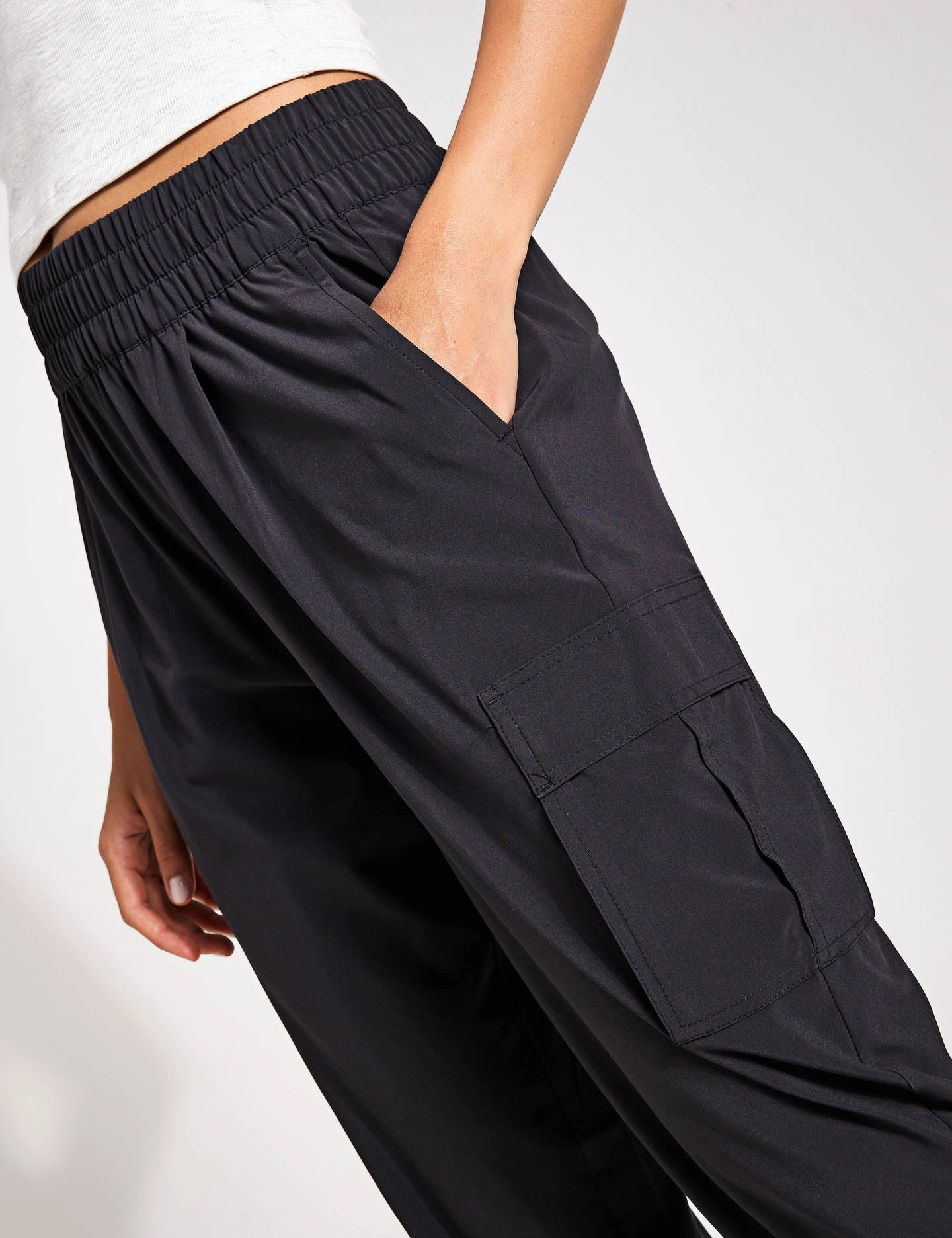 Villa Cargo Jogger - Black