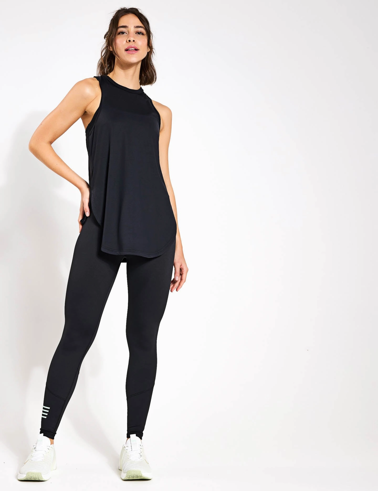 Zela Tank Top - Black
